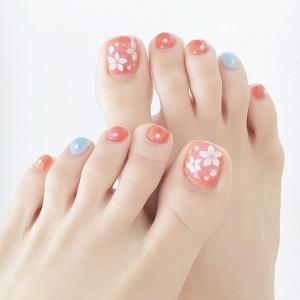 粉色蓝色小清新脚趾甲美甲图片，花朵款
