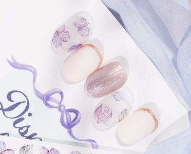 最新夏日显白紫藤花美甲款式